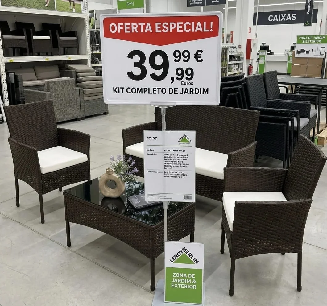 Kit Completo de Jardim em Vime Sintético — Sofá, Dois Cadeirões e Mesa de Centro